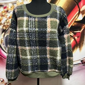 Beautiful casual sweater Brand New